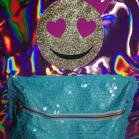 BACKPACK - Picture 2 of 3